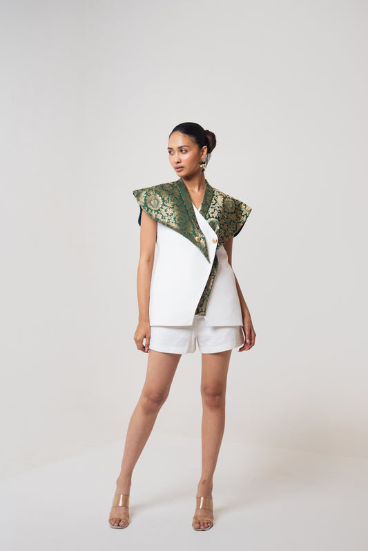 Brocade Collar Blazer