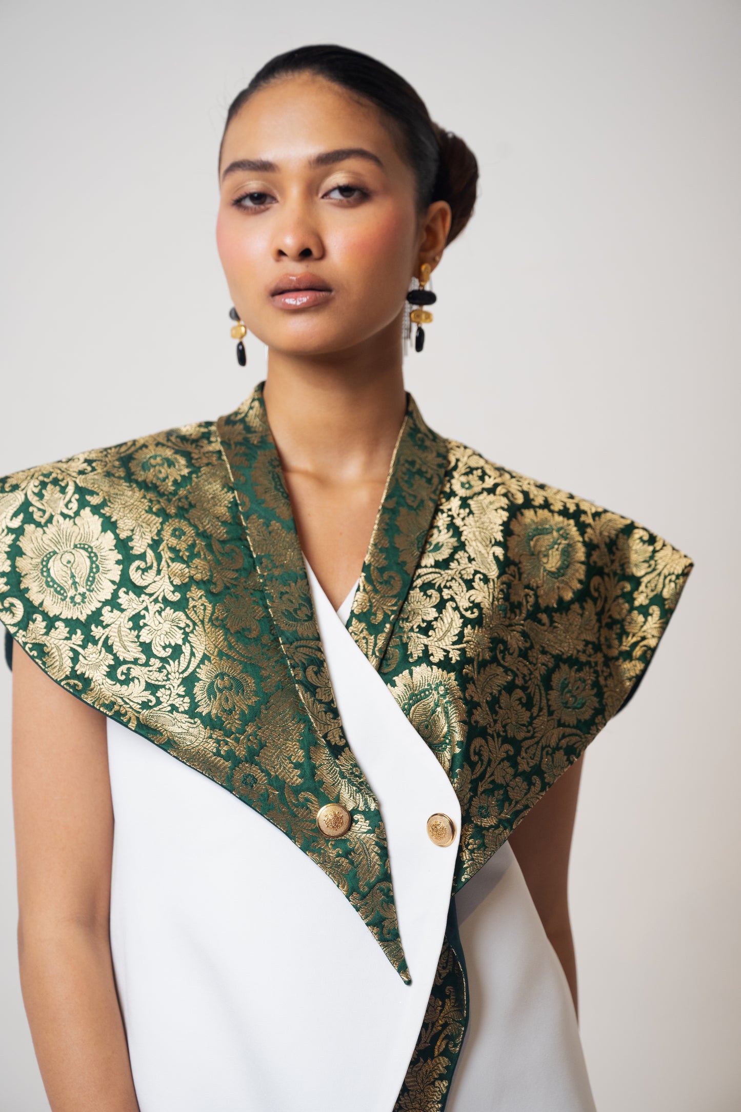 Brocade Collar Blazer